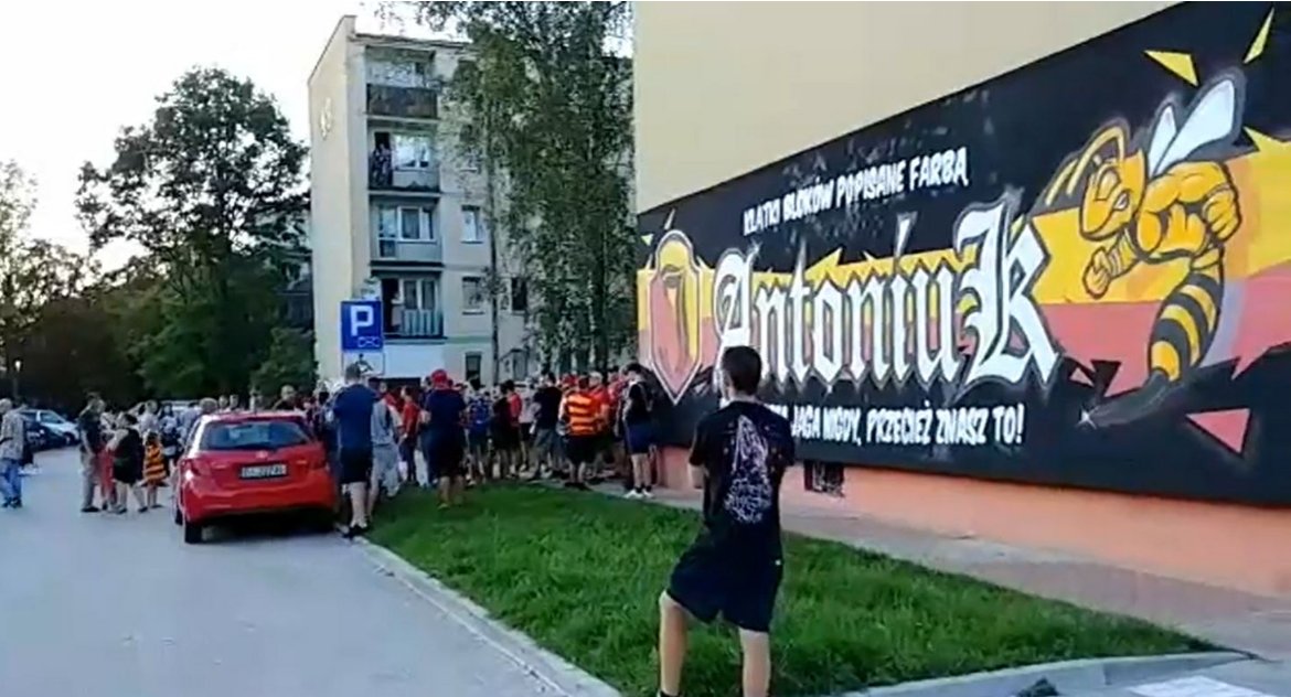Gdy ideologia i brak hajsu wejdzie za mocno