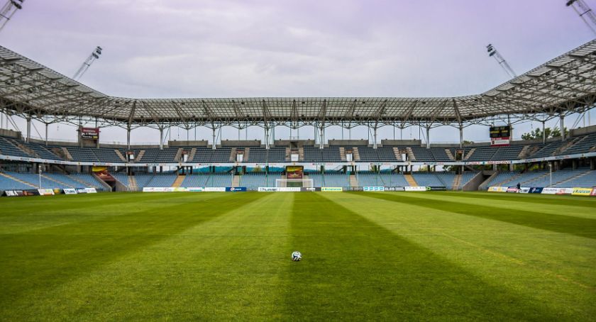 Lechia - Śląsk czyli lider wciąż niepokonany