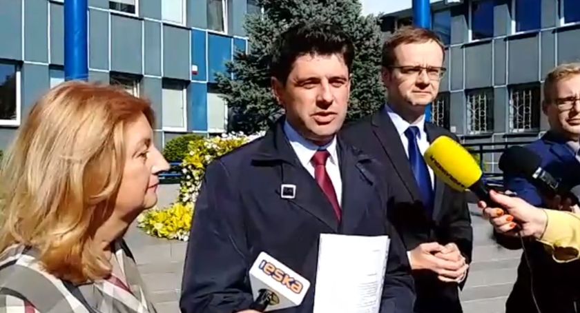PiS: Białystok potrzebuje ładowarek do samochodów elektrycznych