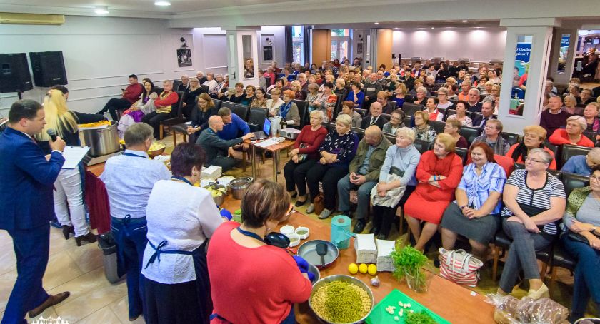 Setki seniorów dowiedziało się, jak żyć aktywnie i zdrowo