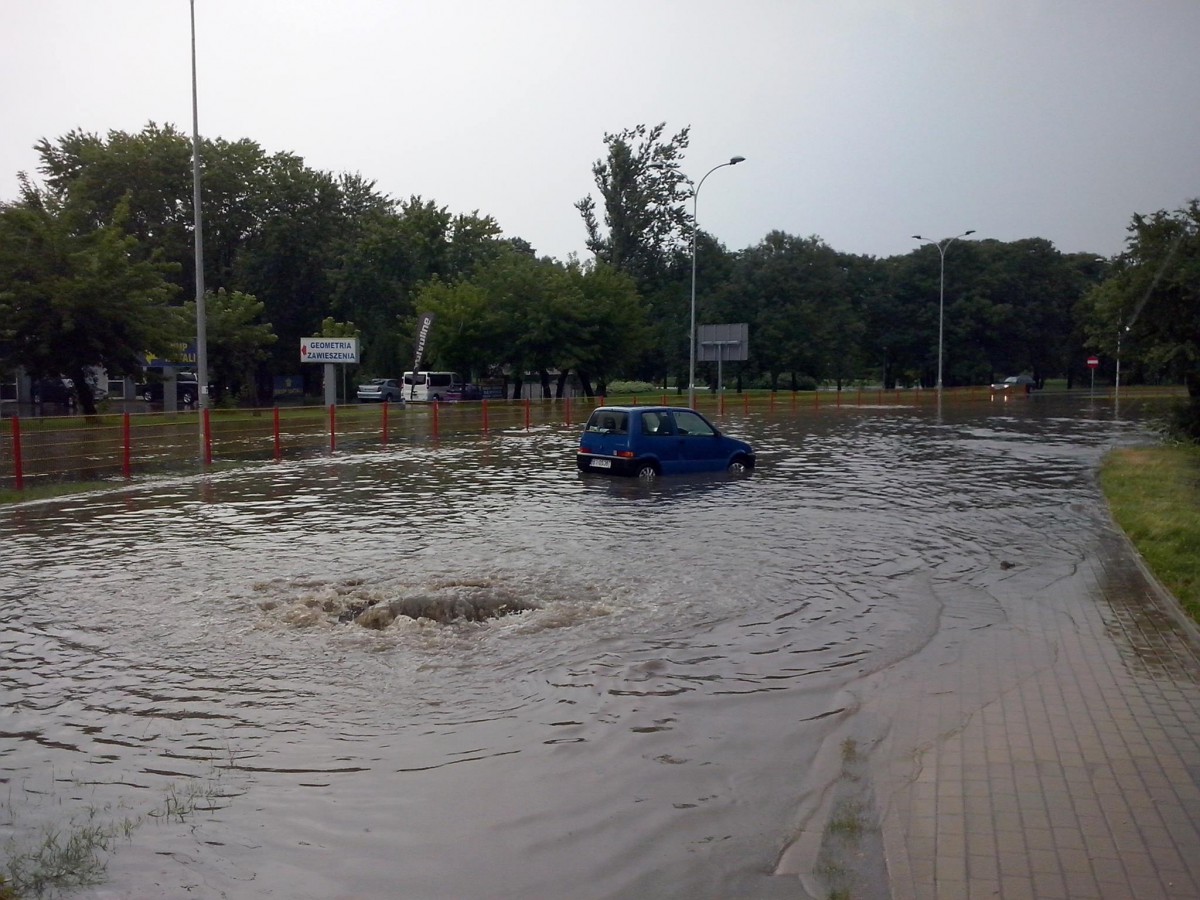 Gdy śmierdzi – mów, dzwoń, pisz!