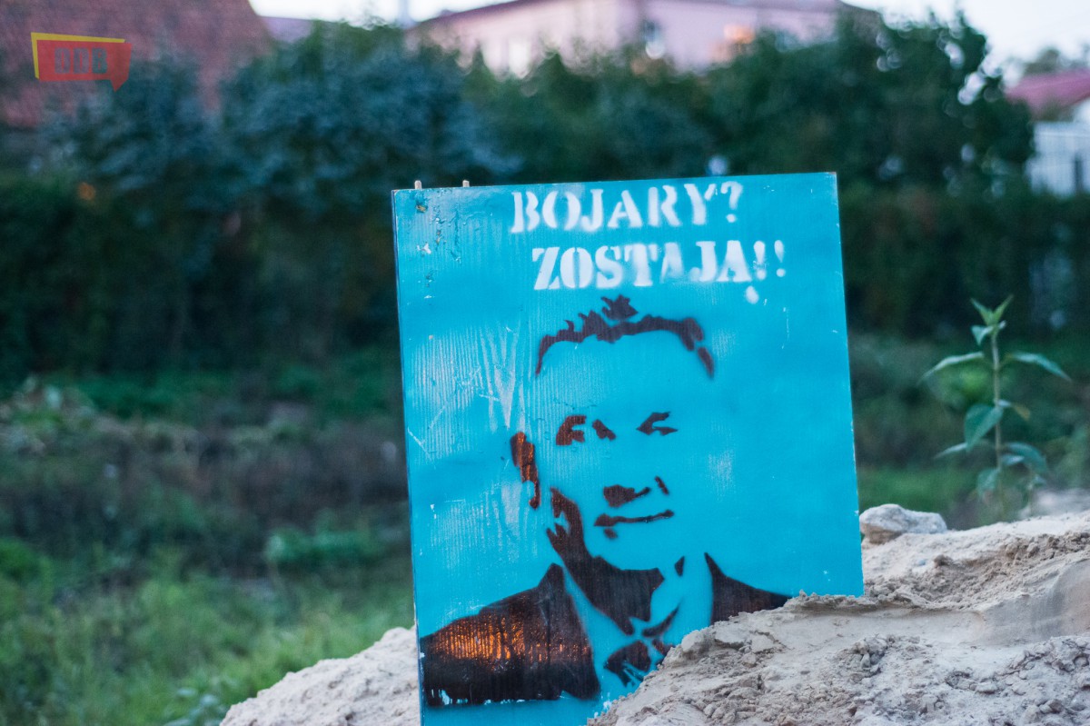 Taka gmina: Tadeusz w jedwabnej pończosze