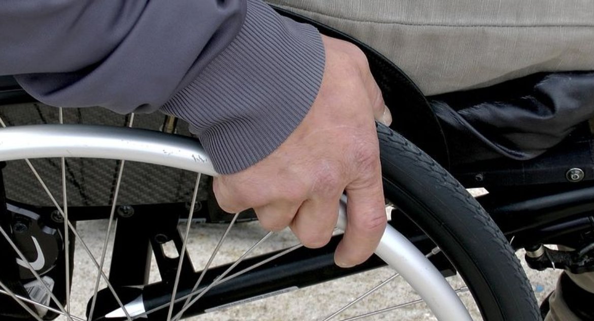500+ dla niesamodzielnych. W Podlaskiem są problemy z otrzymywaniem zaświadczeń od lekarzy