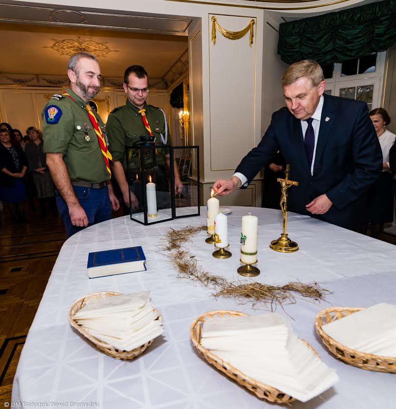 Betlejemskie światełko w białostockim urzędzie