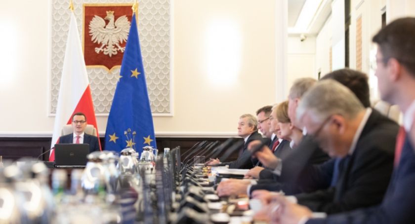 Premier Morawiecki ogłosił skład nowego rządu. Wiadomo, że Piontkowski nadal będzie ministrem