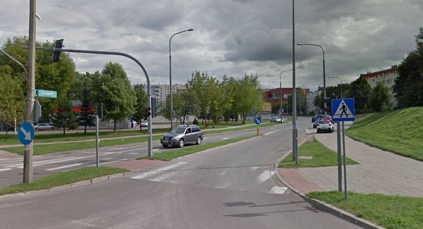Codziennie sznur aut na górze i na dole. Radny prosi o rozbudowę parkingu