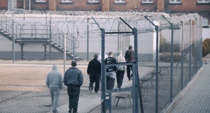Raz Prozą: Gdyby Durczok podrobił legitymację szkolną, miałby poważny problem