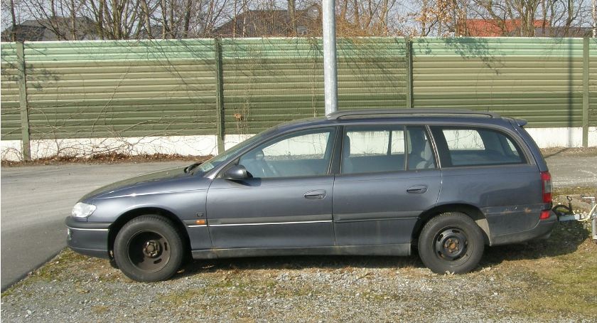 Za 7 tys. złotych można sobie kupić 15 samochodów