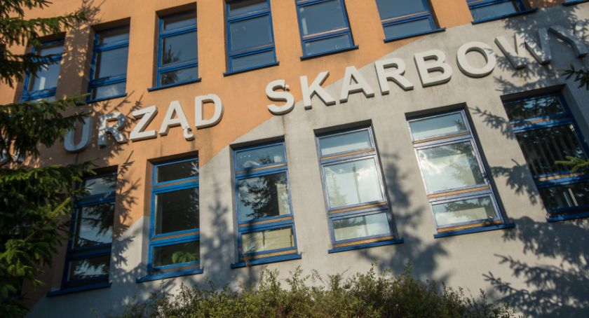 Polacy zyskali na zmianach w podatkach. Wiemy ile