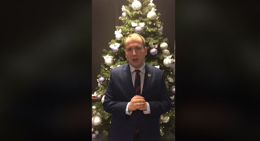 Adam Andruszkiewicz zwraca się do białostoczan ze specjalnym świątecznym apelem