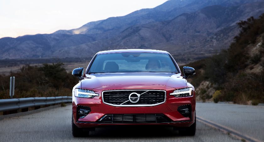 Limuzyna ze sportowym zacięciem. Taki samochód produkuje Volvo