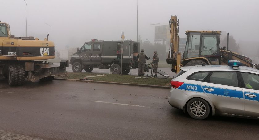 Koparka wykopała pocisk artyleryjski na Żeromskiego
