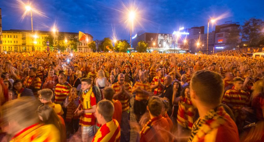 Stulecie Jagiellonii czas zacząć. Będą szpalery kibiców z racami
