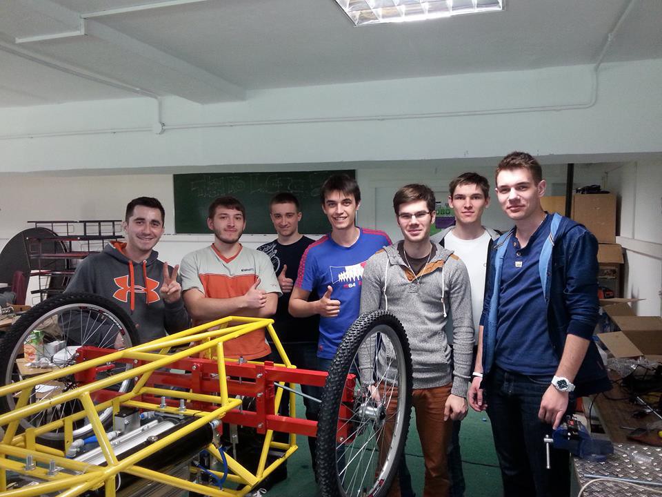 PNEUMOBIL: pierwszy sukces 