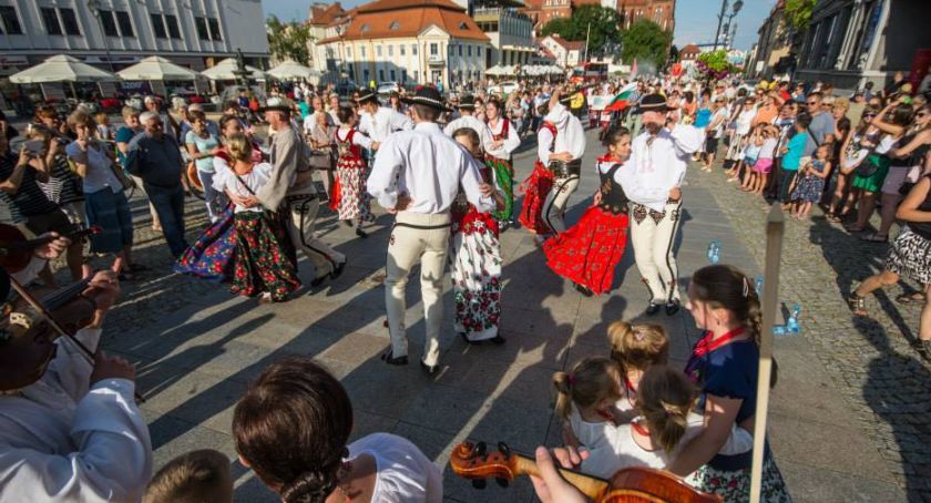 Podlaska Oktawa Kultur zagra, zaśpiewa i zatańczy na Rynku Kościuszki