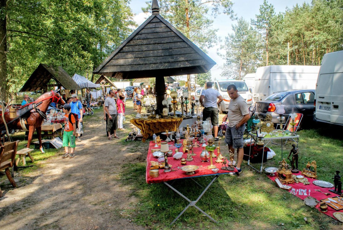 Wrześniowy Jarmark Staroci i Rękodzieła Ludowego w Kiermusach