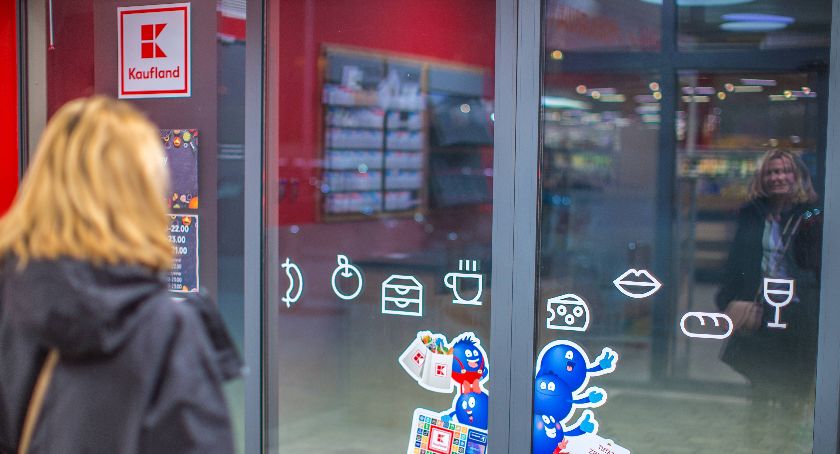 Kasjerów sieci Kaufland czekają podwyżki. Płace konkurencyjne dla innych sieci?