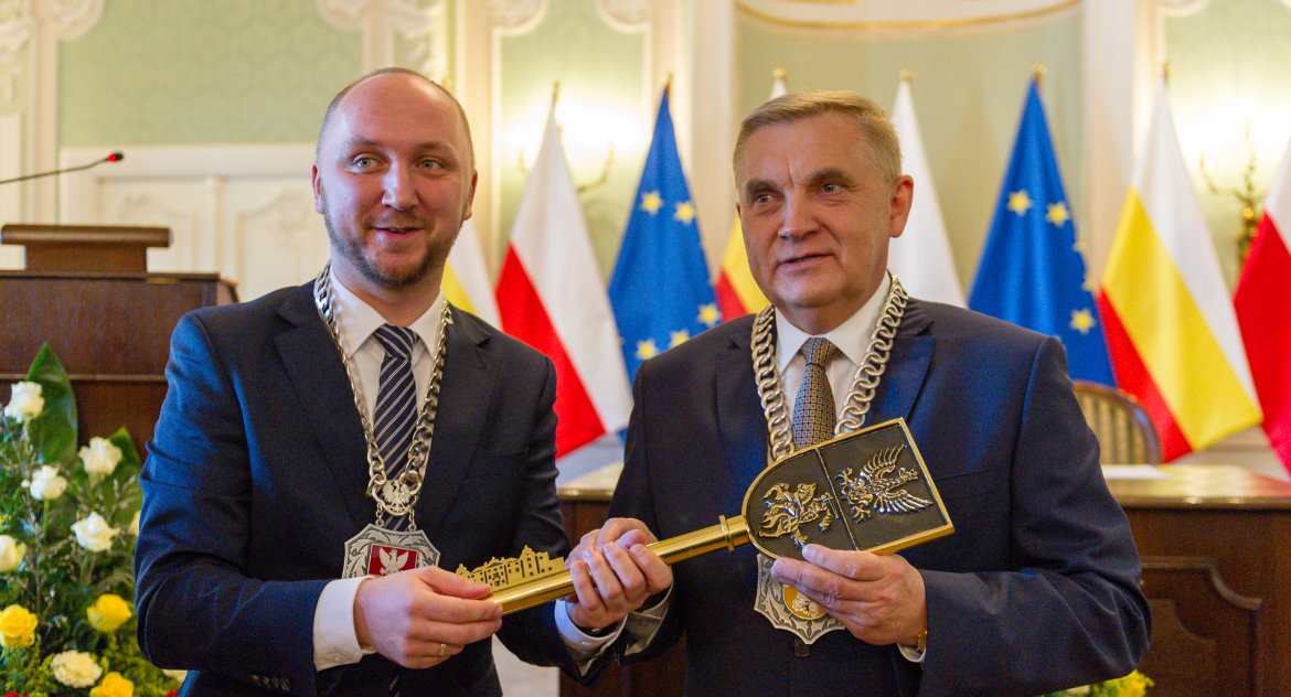 Jak to Przewodniczący Rady Miasta w trudnej sytuacji dopomógł…