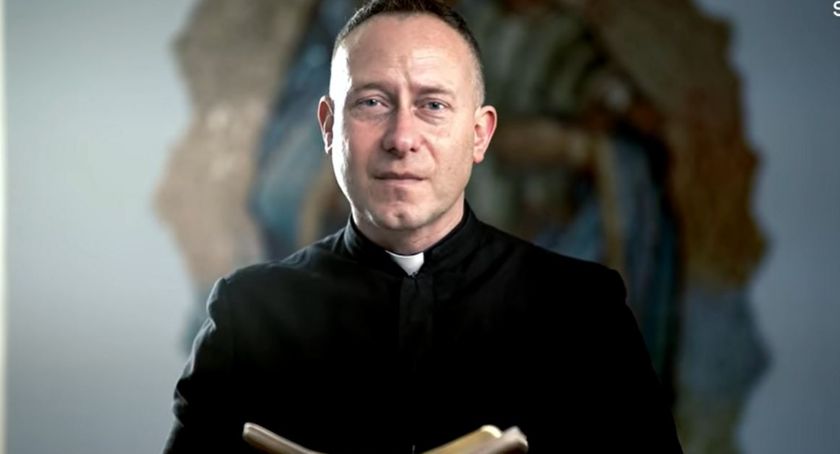 Raz Prozą: Na szczęście pojawia się coraz więcej wspaniałych księży
