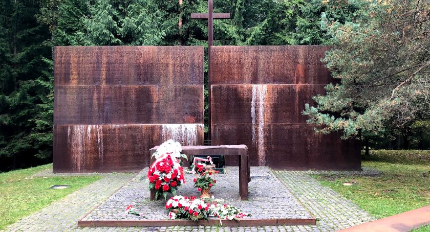 Projekt Katyń Pro Memoria z udziałem pracownika UwB
