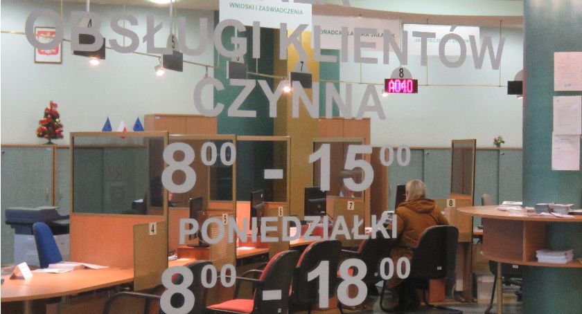 I ZUS też od poniedziałku będzie obsługiwał interesantów w swoim gmachu