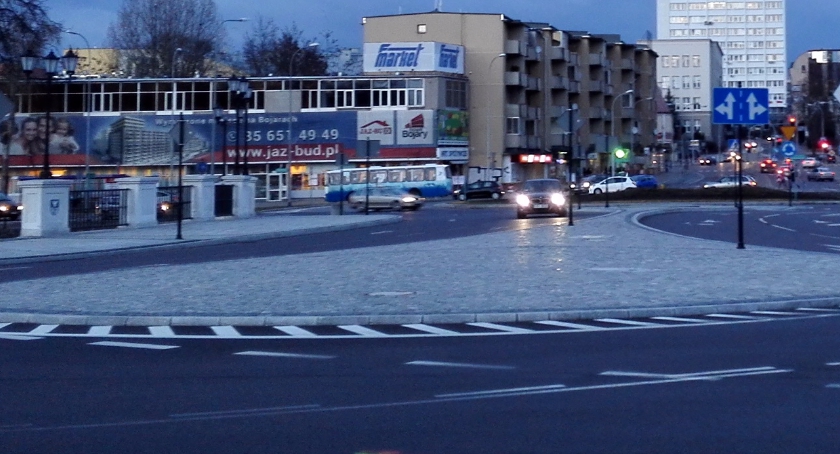 Kierowcy żądają lewoskrętu w Legionową
