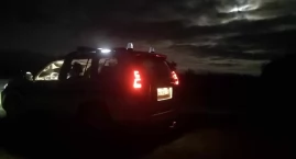 Śpiący na Elbląskiej w Łomży. Leżał na środku drogi &hellip;