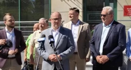 Polityczna wojna o pakt migracyjny. Prawica szykuje &hellip;