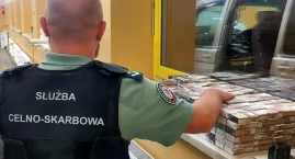 Przemycał papierosy w fotelach! Wpadka 27-latka na p&hellip;