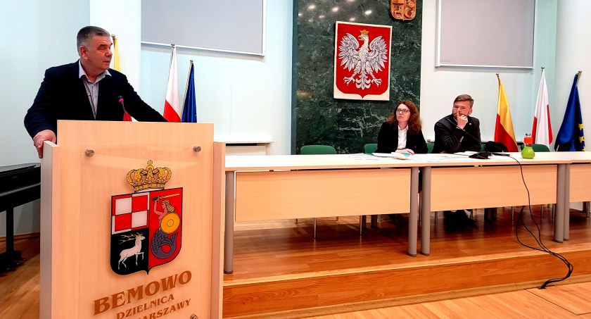NASI RADNI I MIESZKAŃCY W URZĘDZIE DZIELNICY BEMOWO