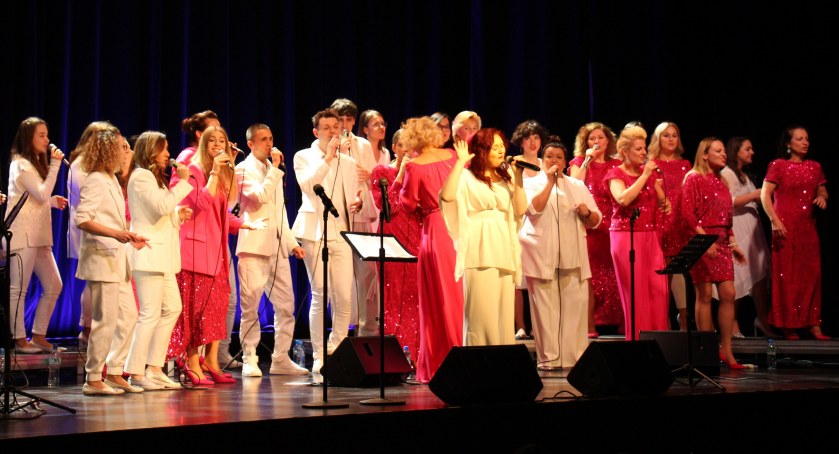 KONCERT SIENNA GOSPEL CHOIR W DK SB