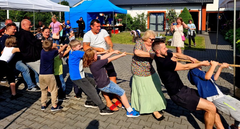 DZIEŃ OCHOTNICZEJ STRAŻY POŻARNEJ I DZIEŃ SOŁECTWA STARE BABICE