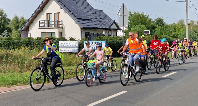 RAJD ROWEROWY NA ZAKOŃCZENIE LATA