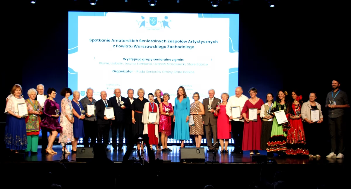 POWIATOWE SPOTKANIE SENIORALNYCH ZESPOŁÓW ARTYSTYCZNYCH
