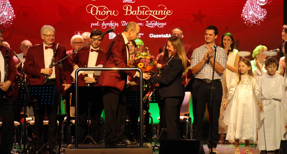 KONCERT NOWOROCZNY Z ORKIESTRĄ DĘTĄ I CHÓREM BABICZANIE