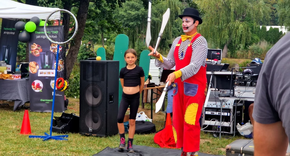PIKNIK SOŁECKI W MIEJSCOWOŚCI ZIELONKI-PARCELA