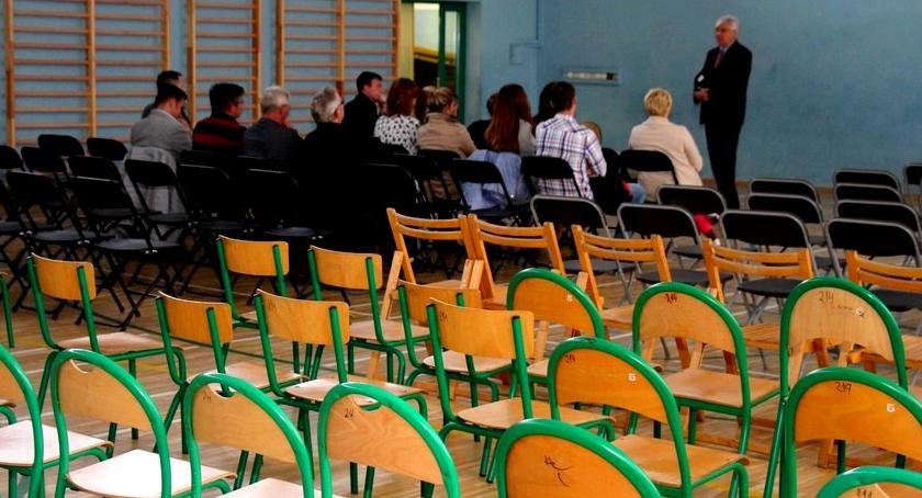 SPOTKANIE Z MIESZKAŃCAMI W SPRAWIE REFERENDUM
