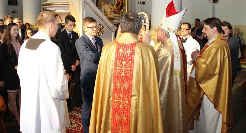 BIERZMOWANIE W BORZĘCINIE DUŻYM