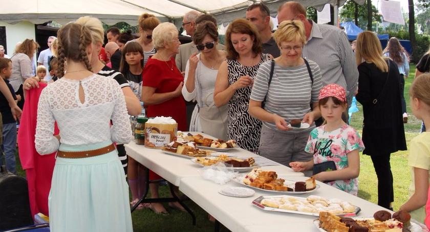 PIKNIK RODZINNY W PARAFII LIPKÓW