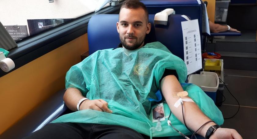 KRWIODAWSTWO POD REMIZĄ W IZABELINIE