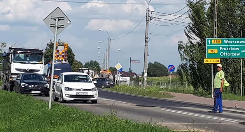 UTRUDNIENIA NA WARSZAWSKIEJ 