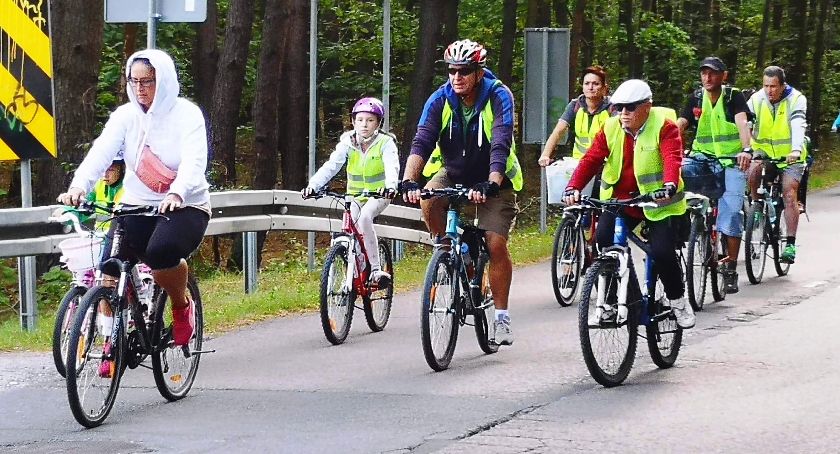 RAJD ROWEROWY NA ZAKOŃCZENIE LATA