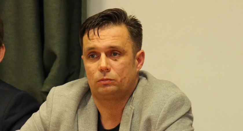 JEDNOWŁADZA W BORZĘCINIE DUŻYM
