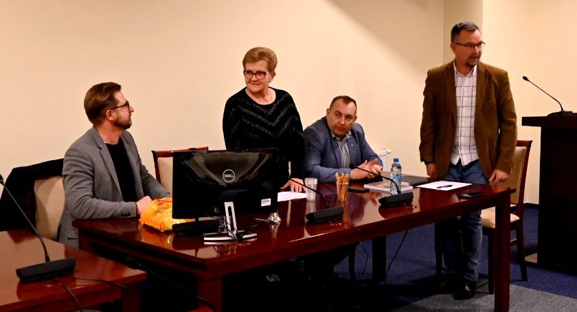 PO ZEBRANIU MIESZKAŃCÓW STARYCH BABIC