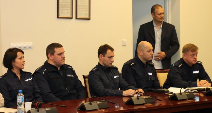 BABICKA DEBATA O BEZPIECZEŃSTWIE