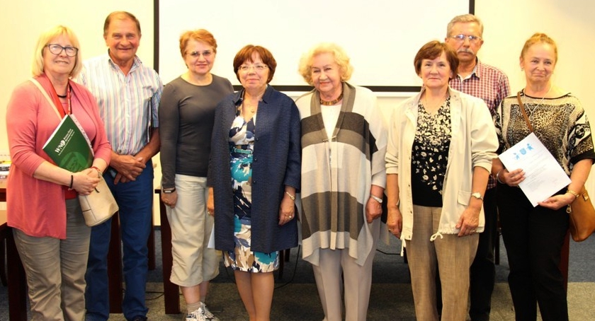 MAMY GMINNĄ RADĘ SENIORÓW W STARYCH BABICACH