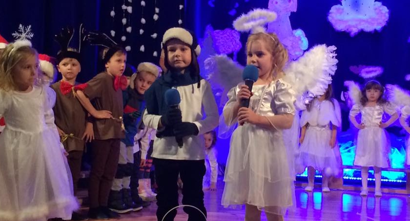 UROCZYSTOŚCI CHOINKOWE W BABICKIM PRZEDSZKOLU…