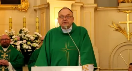 KS. KRZYSZTOF BAŃKOWSKI OBJĄŁ URZĄD PROBOSZCZA W PAR…
