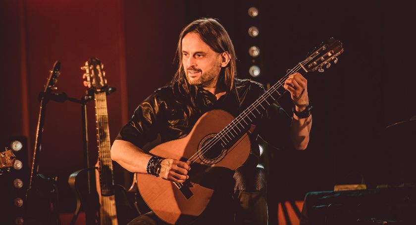 Okradli gitarzystę Maryli Rodowicz. Wyszedł po bułki, stracił samochód i cenne instrumenty