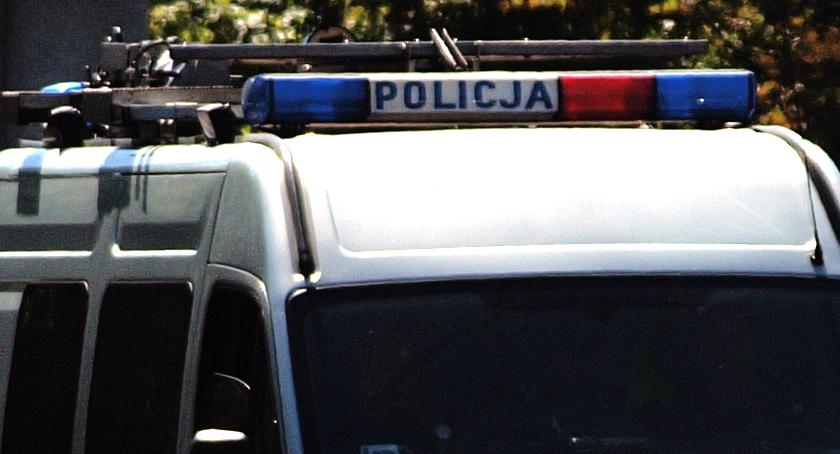 Policja poszukuje świadków wypadku